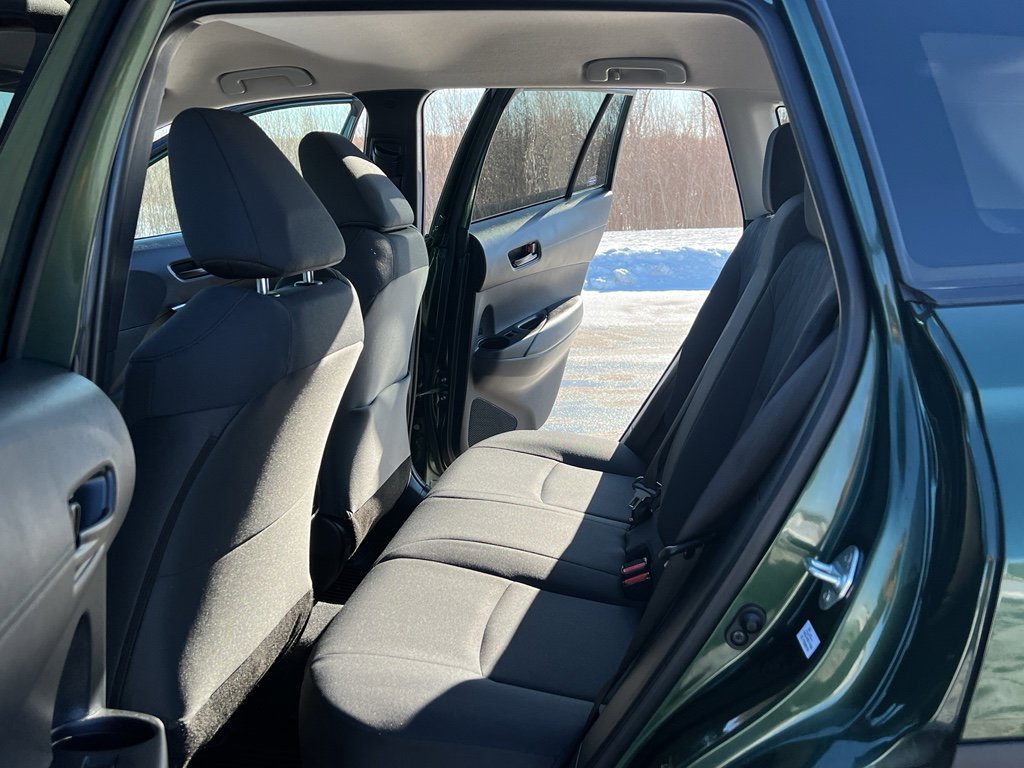 Used 2024 Toyota Corolla Cross LE image 33