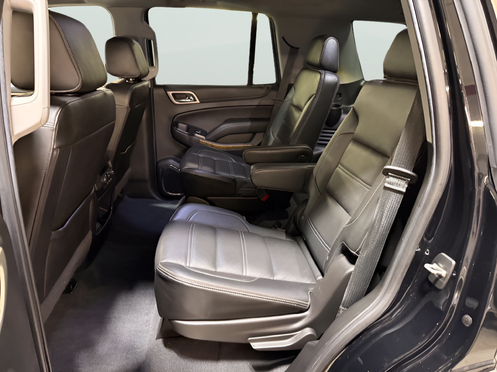 Used 2020 GMC Yukon Denali w/ Open Road Package AWD/4WD image 23