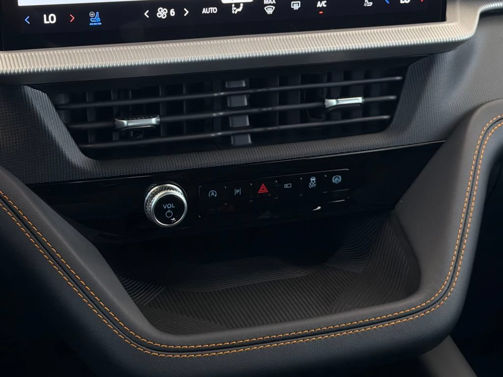 New 2026 Ford Explorer Tremor w/ Tremor Convenience Package AWD/4WD image 15