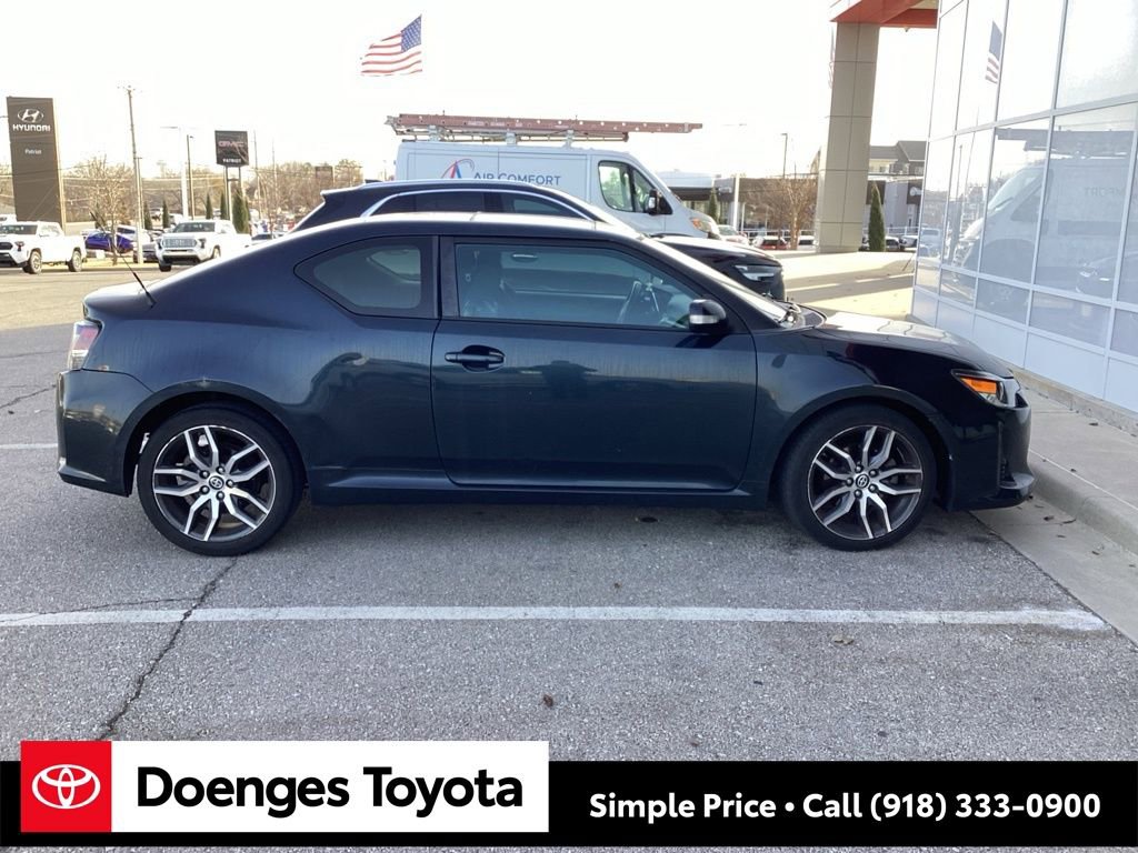 Used 2015 Scion tC image 11