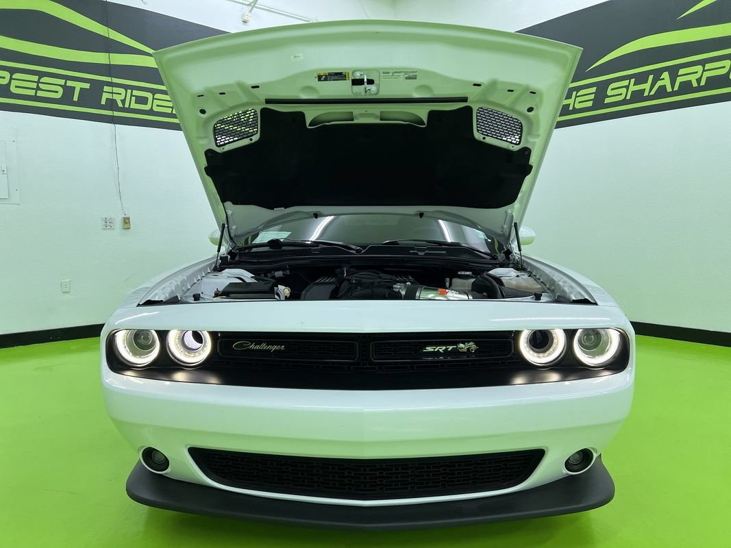 Used 2021 Dodge Challenger R/T Scat Pack w/ Driver Convenience Group RWD image 4