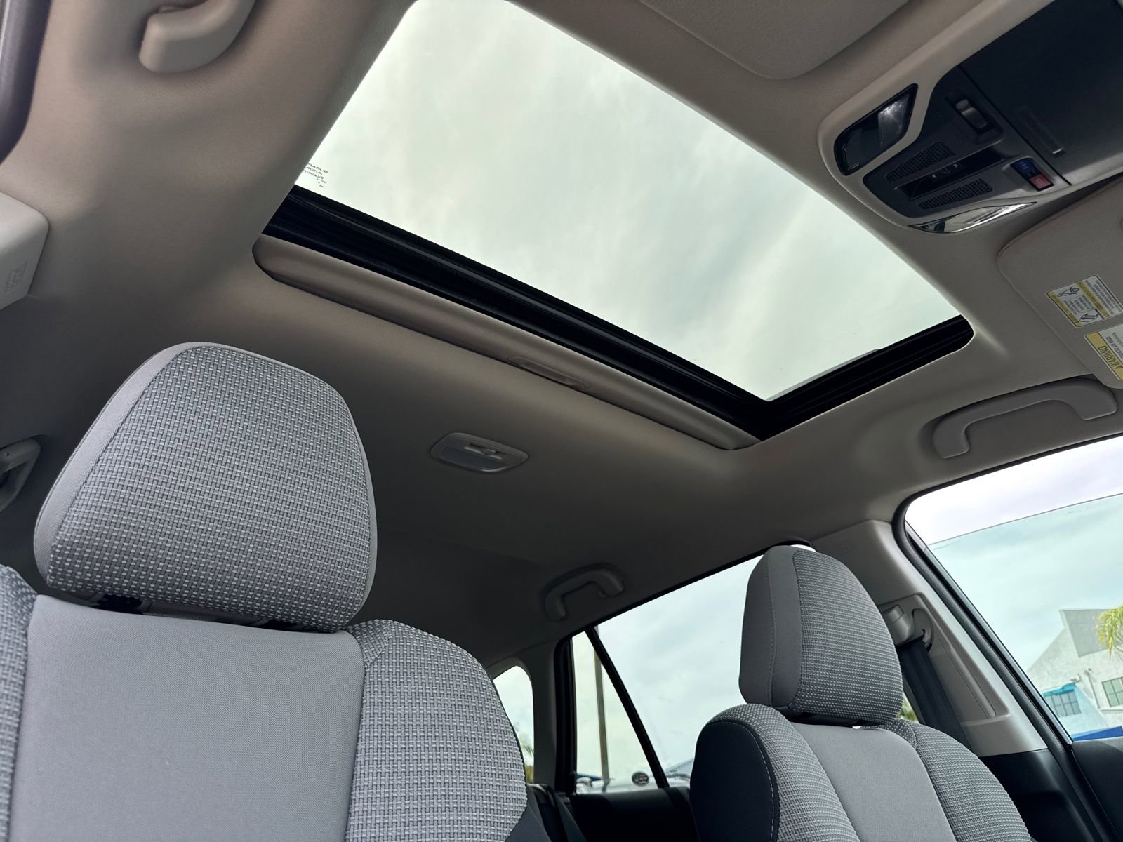 Certified 2024 Subaru Outback Premium image 10