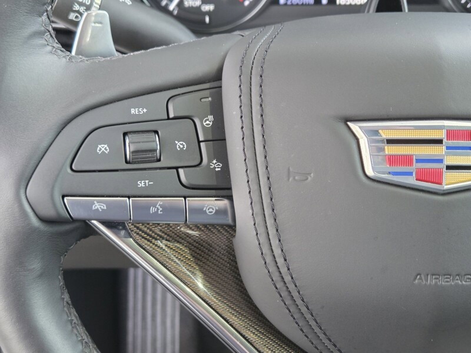 Used 2023 Cadillac XT6 Sport w/ Platinum Package AWD/4WD image 26