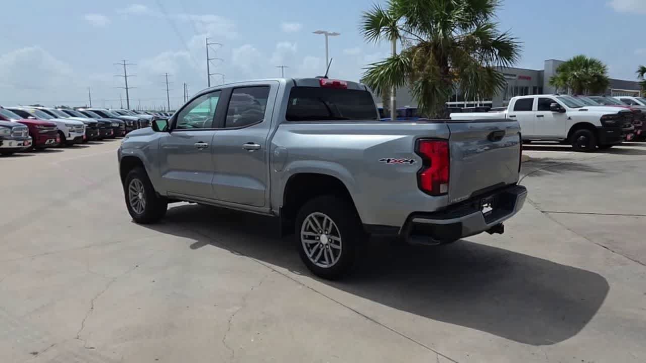 Used 2024 Chevrolet Colorado LT w/ Advanced Trailering Package AWD/4WD image 6