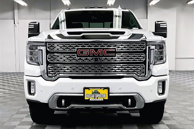 Used 2022 GMC Sierra 3500 Denali w/ Denali Ultimate Package image 3