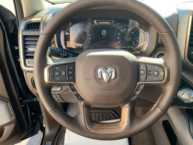 New 2025 RAM 1500 Limited w/ Trailer Tow Group image 33