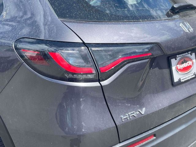 Used 2023 Honda HR-V LX image 12