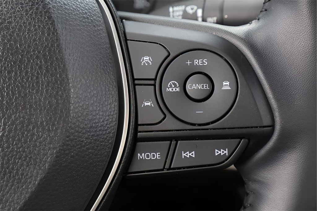 Certified 2023 Toyota Corolla SE image 20