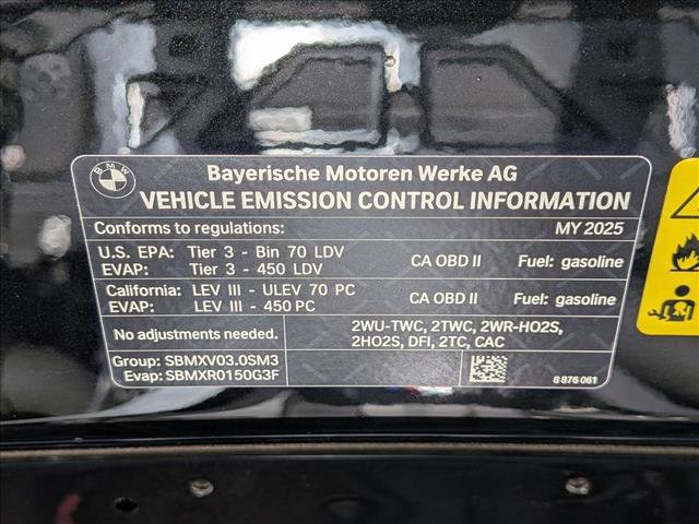 Used 2025 BMW M2 w/ Lighting Package image 22