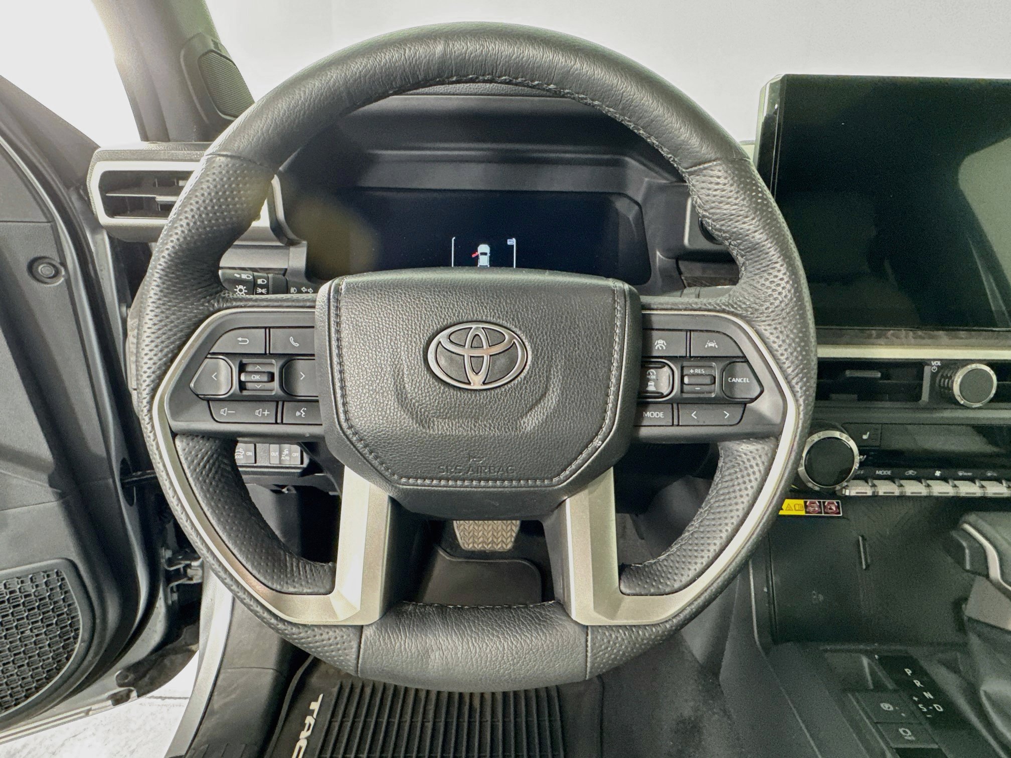 Certified 2024 Toyota Tacoma Limited w/ Limited Package (LT) AWD/4WD image 11