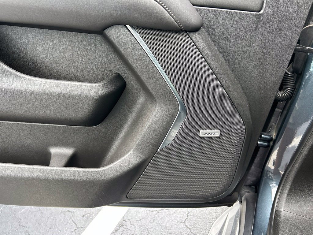Used 2021 Chevrolet Suburban High Country RWD image 19
