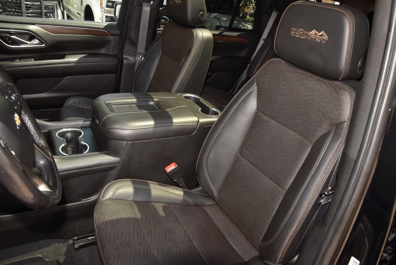 Used 2021 Chevrolet Tahoe High Country w/ Premium Package AWD/4WD image 35
