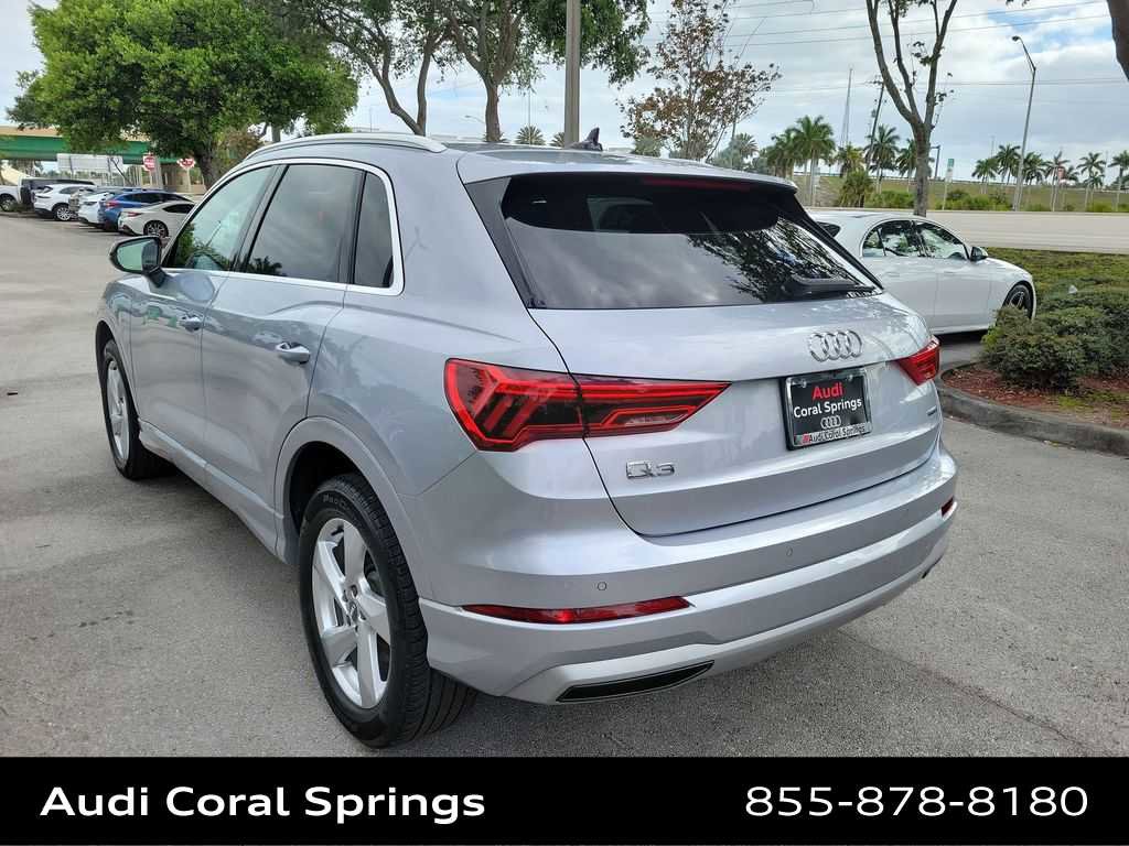 Certified 2020 Audi Q3 2.0T Premium Plus w/ Premium Plus Package AWD/4WD image 6