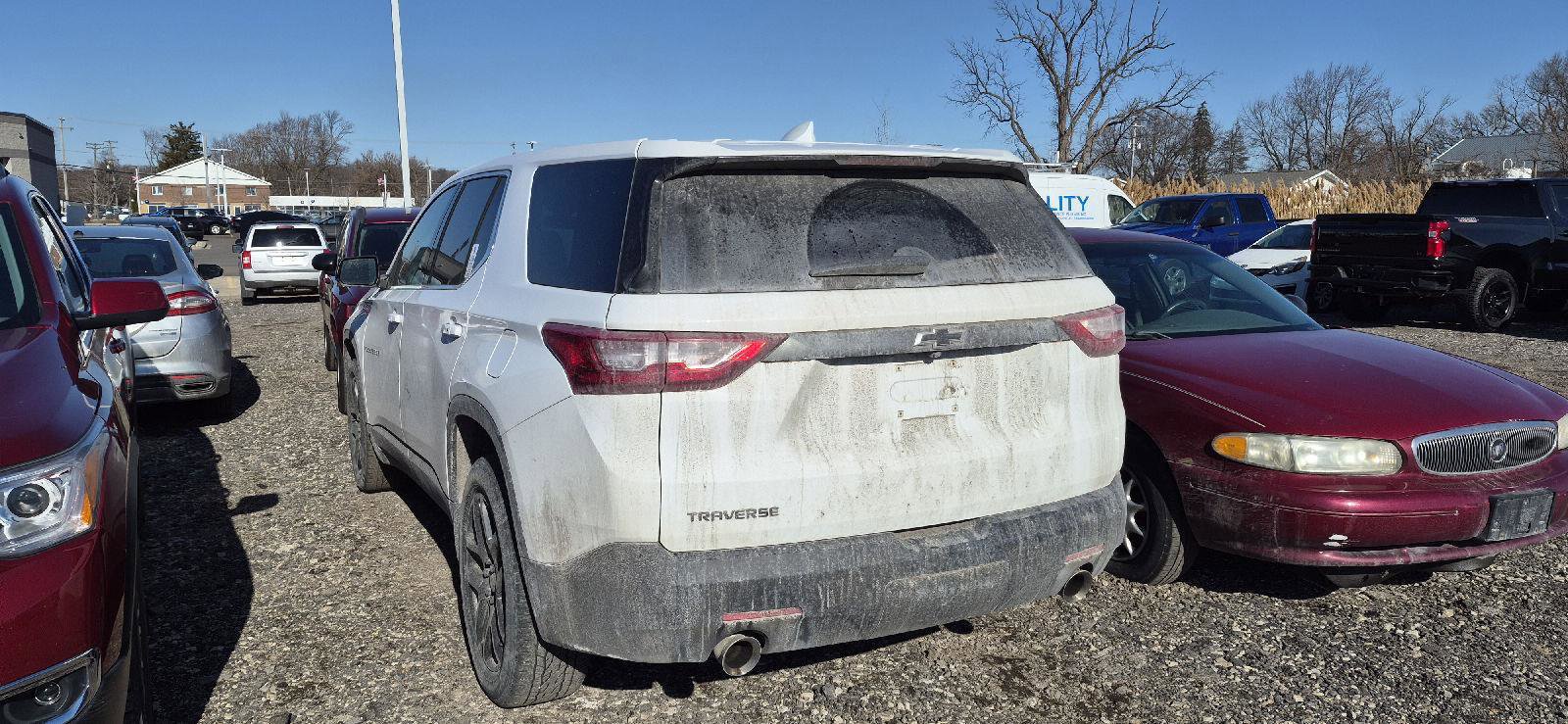 Used 2021 Chevrolet Traverse LS w/ LPO, Blackout Package image 4