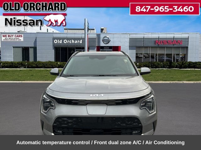 Used 2023 Kia Niro Wave FWD image 2