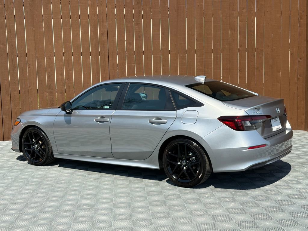 Used 2025 Honda Civic Sport image 14