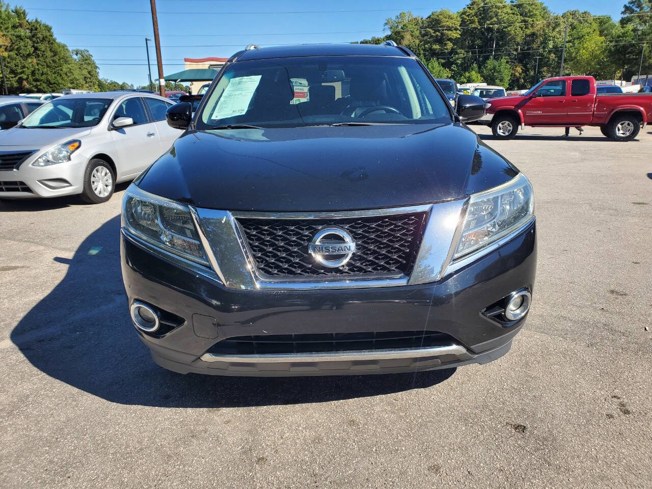 Used 2013 Nissan Pathfinder SL w/ SL Premium Pkg image 2