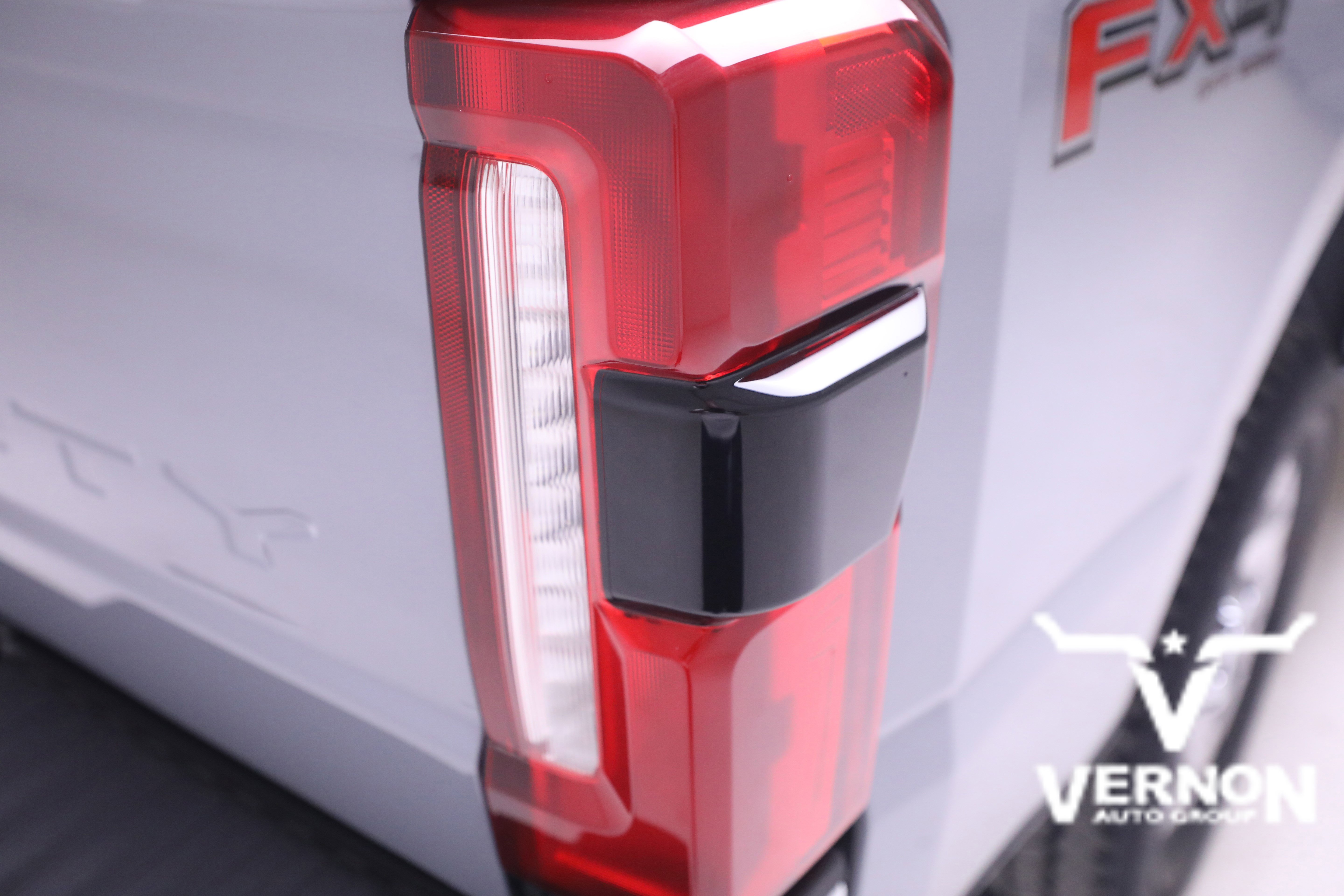 New 2026 Ford F250 Lariat w/ Chrome Package image 44