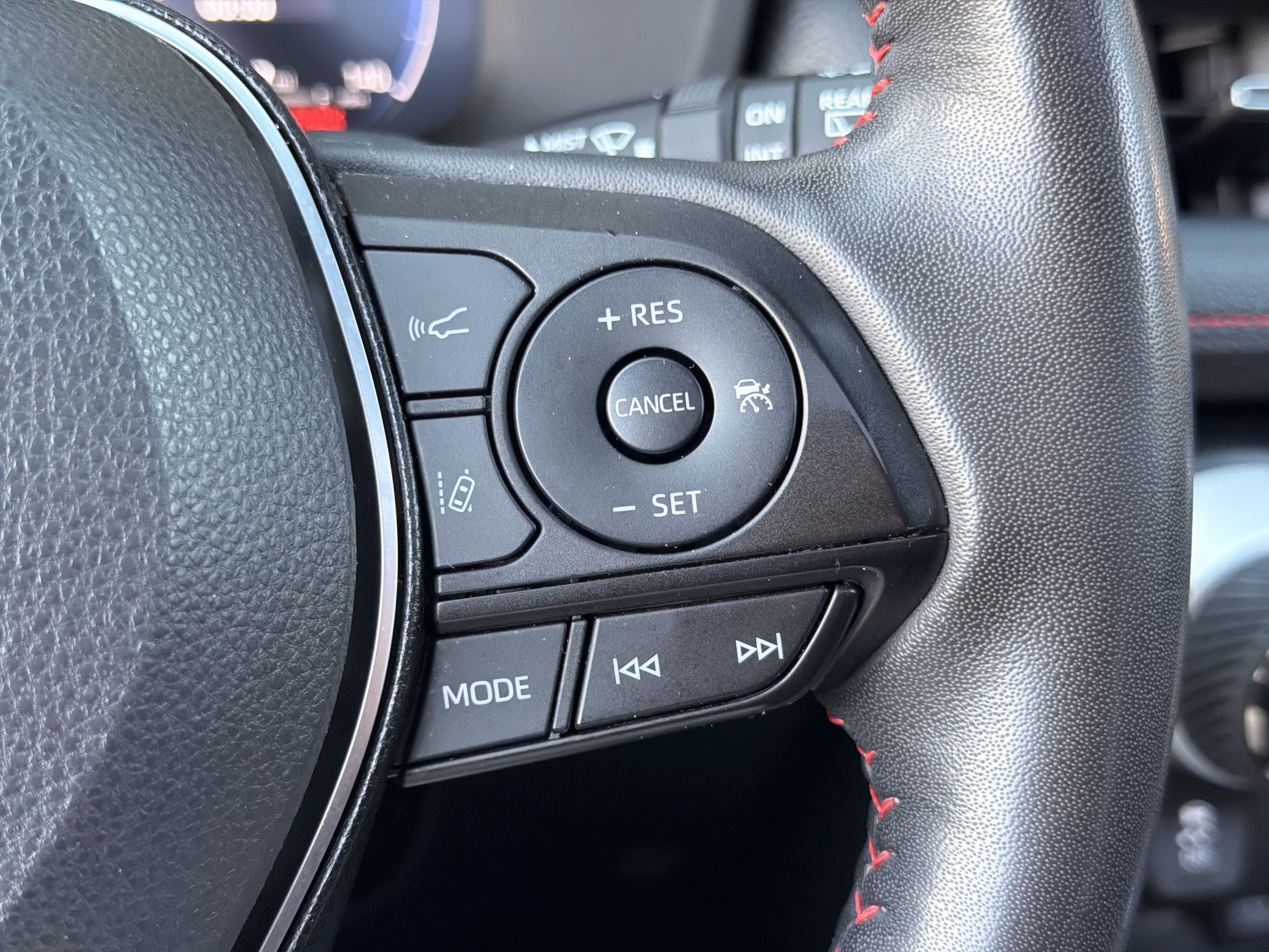 Used 2023 Toyota RAV4 XSE w/ Weather Package AWD/4WD image 25