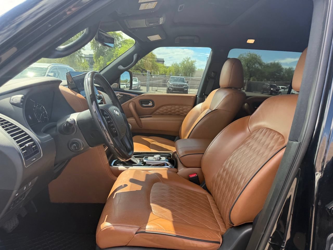 Certified 2024 INFINITI QX80 Sensory w/ Cargo Package AWD/4WD image 13
