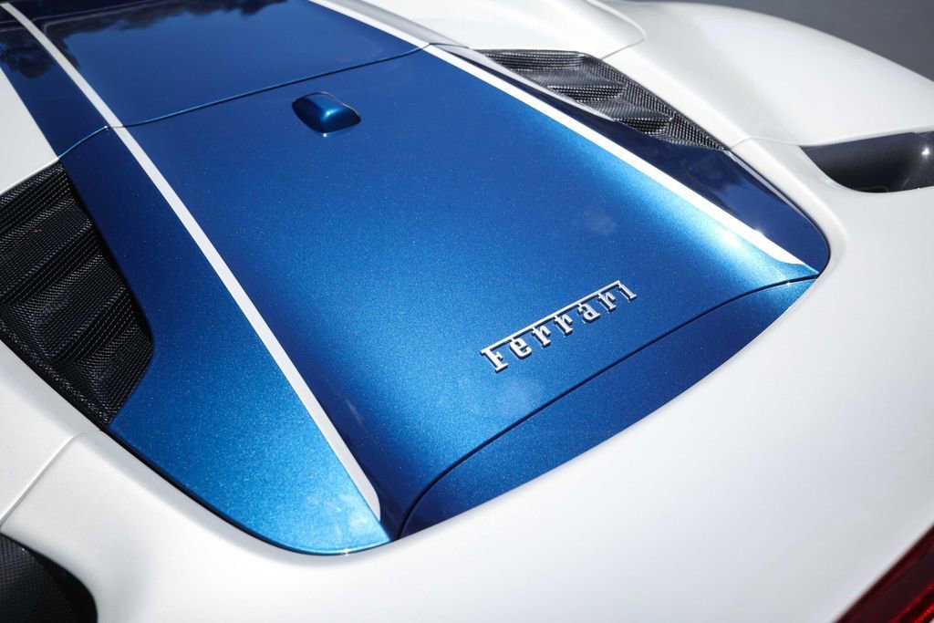 Certified 2020 Ferrari 488 Pista Spider RWD image 23