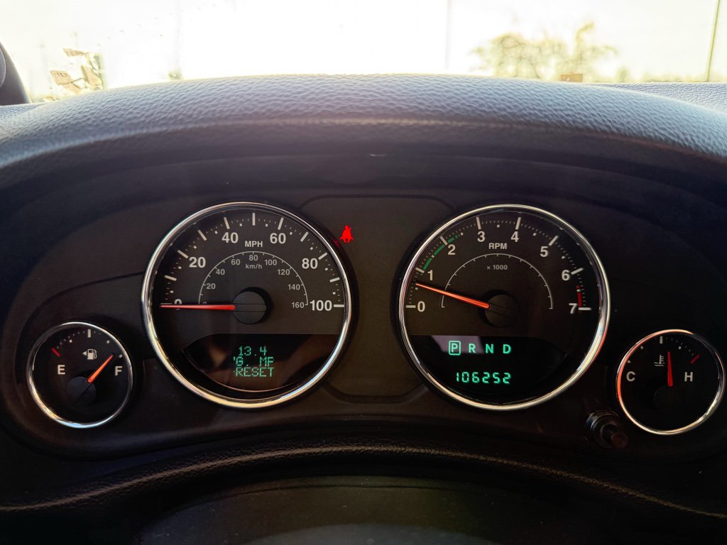 Used 2013 Jeep Wrangler Unlimited Sport image 16