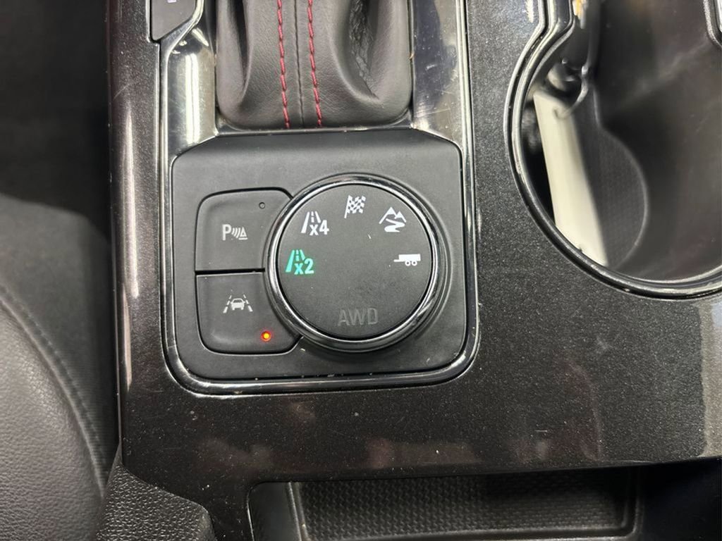 Used 2023 Chevrolet Blazer RS w/ Driver Confidence II Package image 40