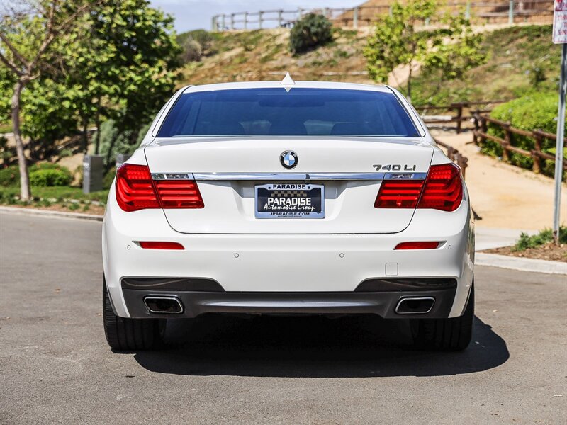 Used 2015 BMW 740Li image 4