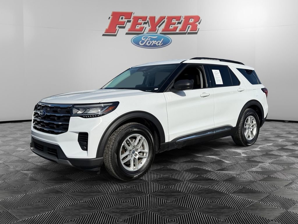 Certified 2025 Ford Explorer Active image 1