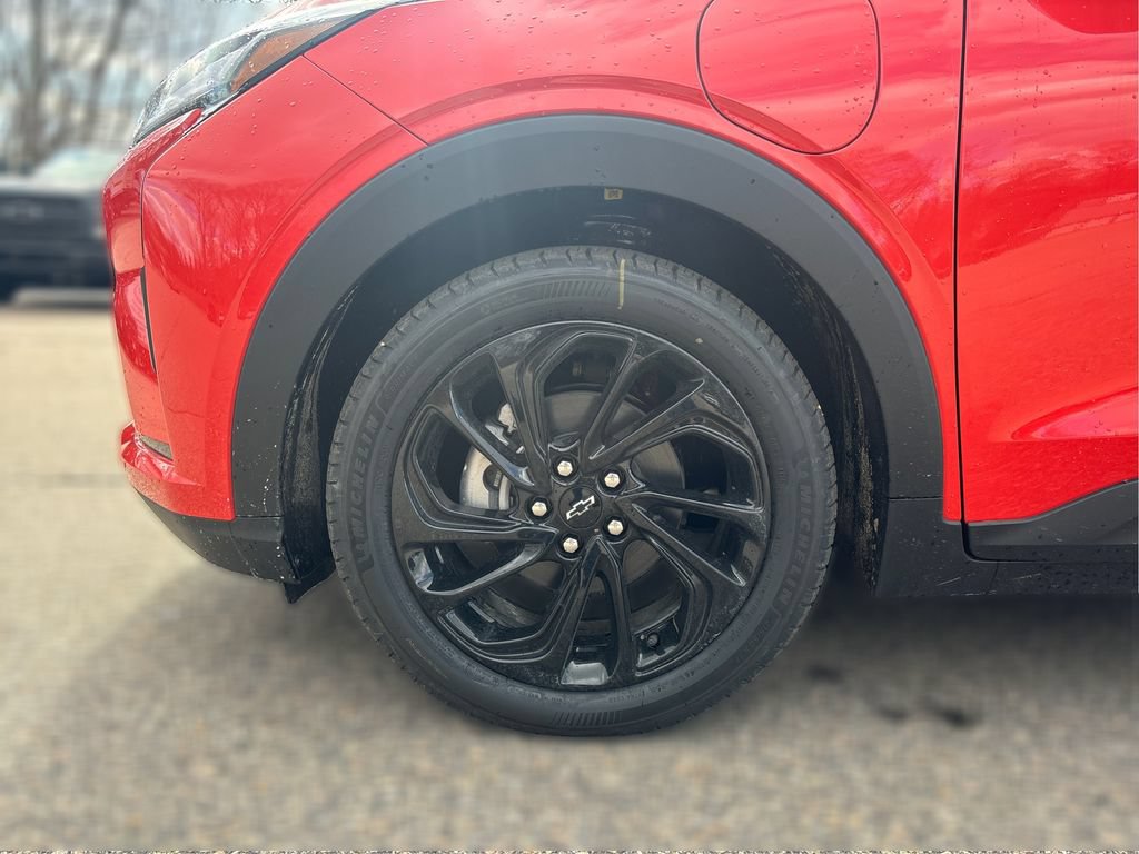 New 2027 Chevrolet Bolt RS w/ Technology Package FWD image 24