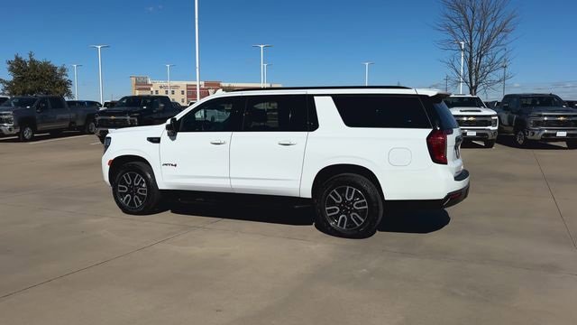 Used 2024 GMC Yukon XL AT4 w/ Technology Package image 7