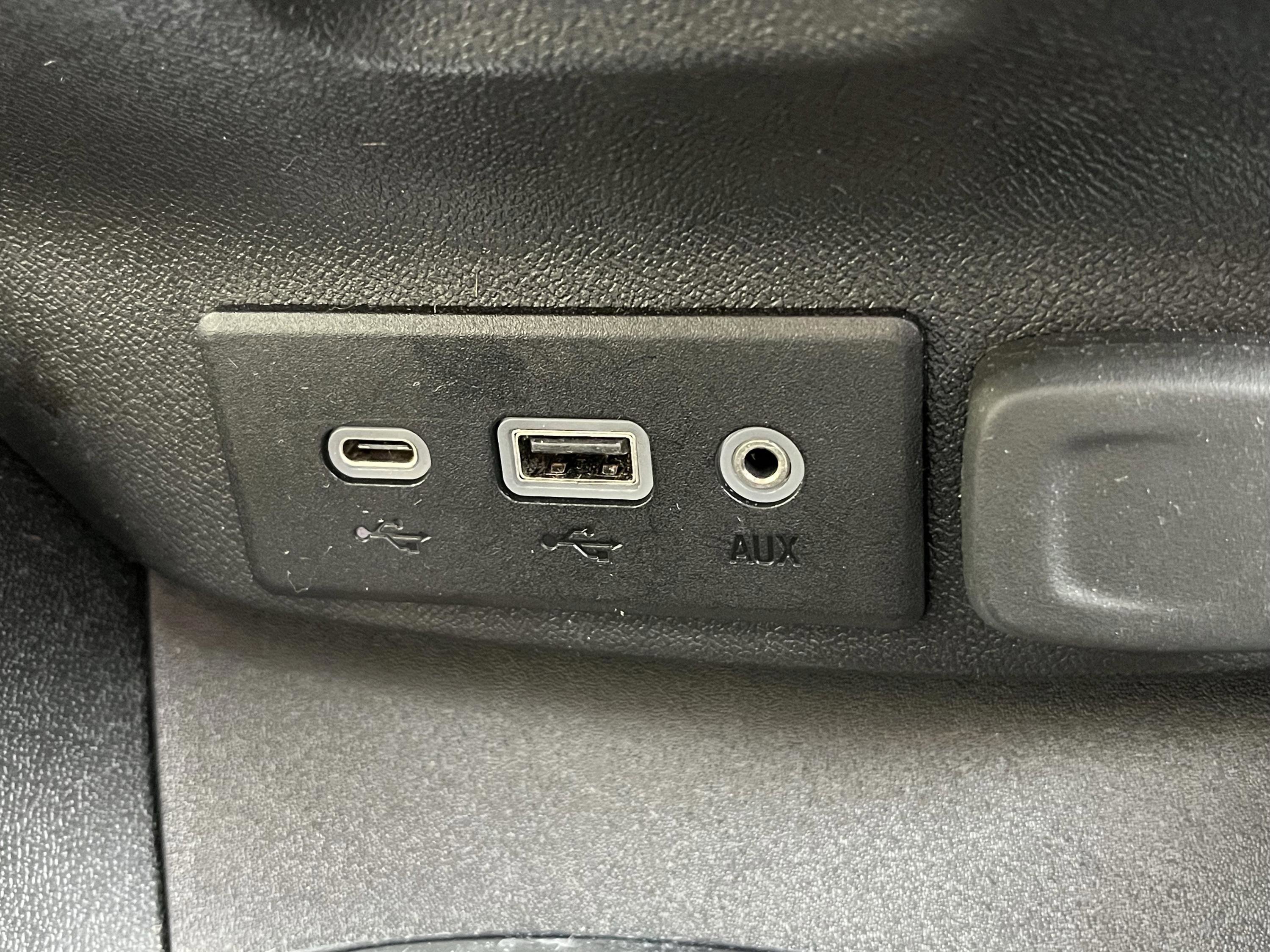 Used 2020 Chevrolet Malibu LT image 20