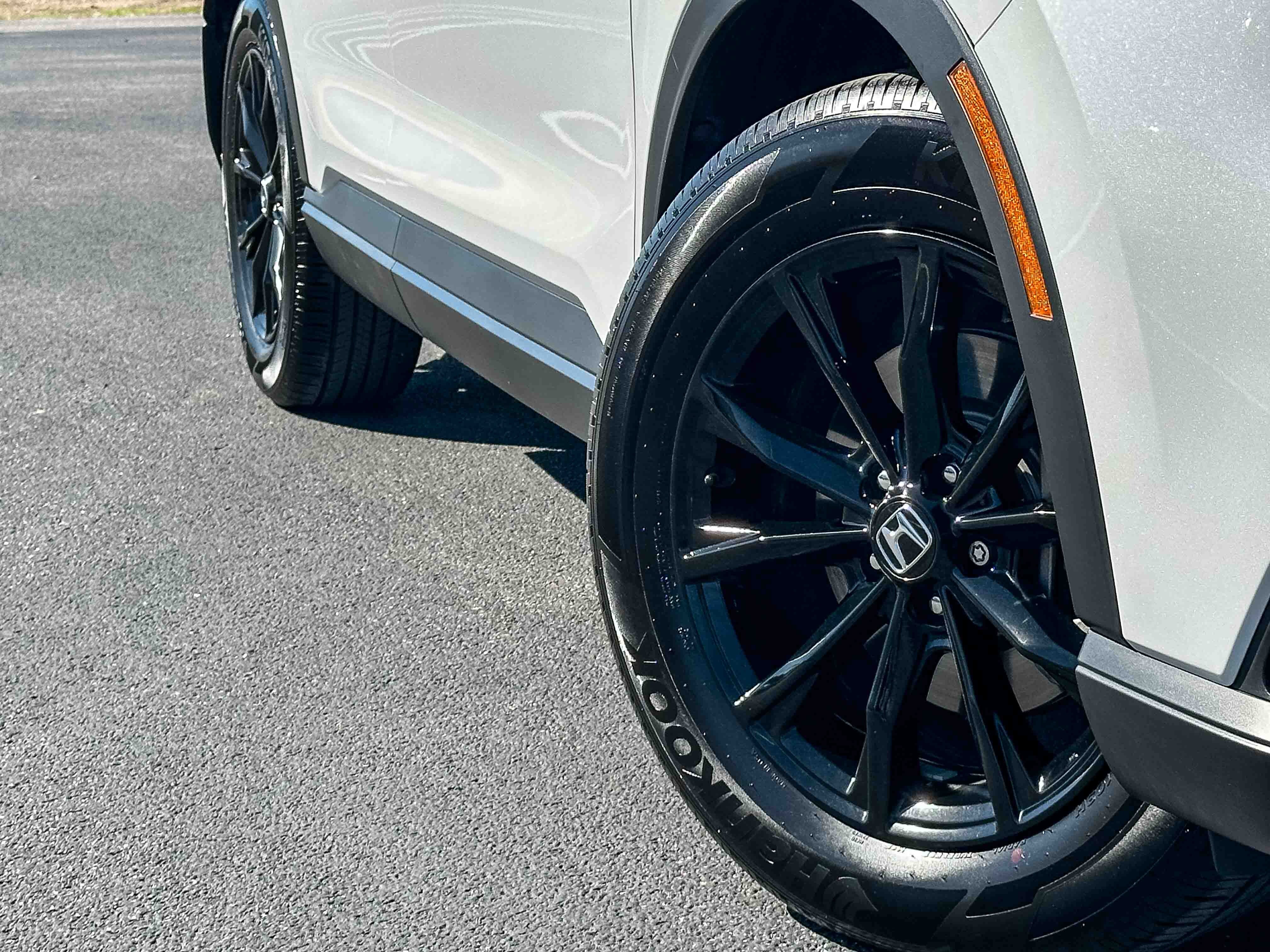 Certified 2025 Honda CR-V Sport-L image 3