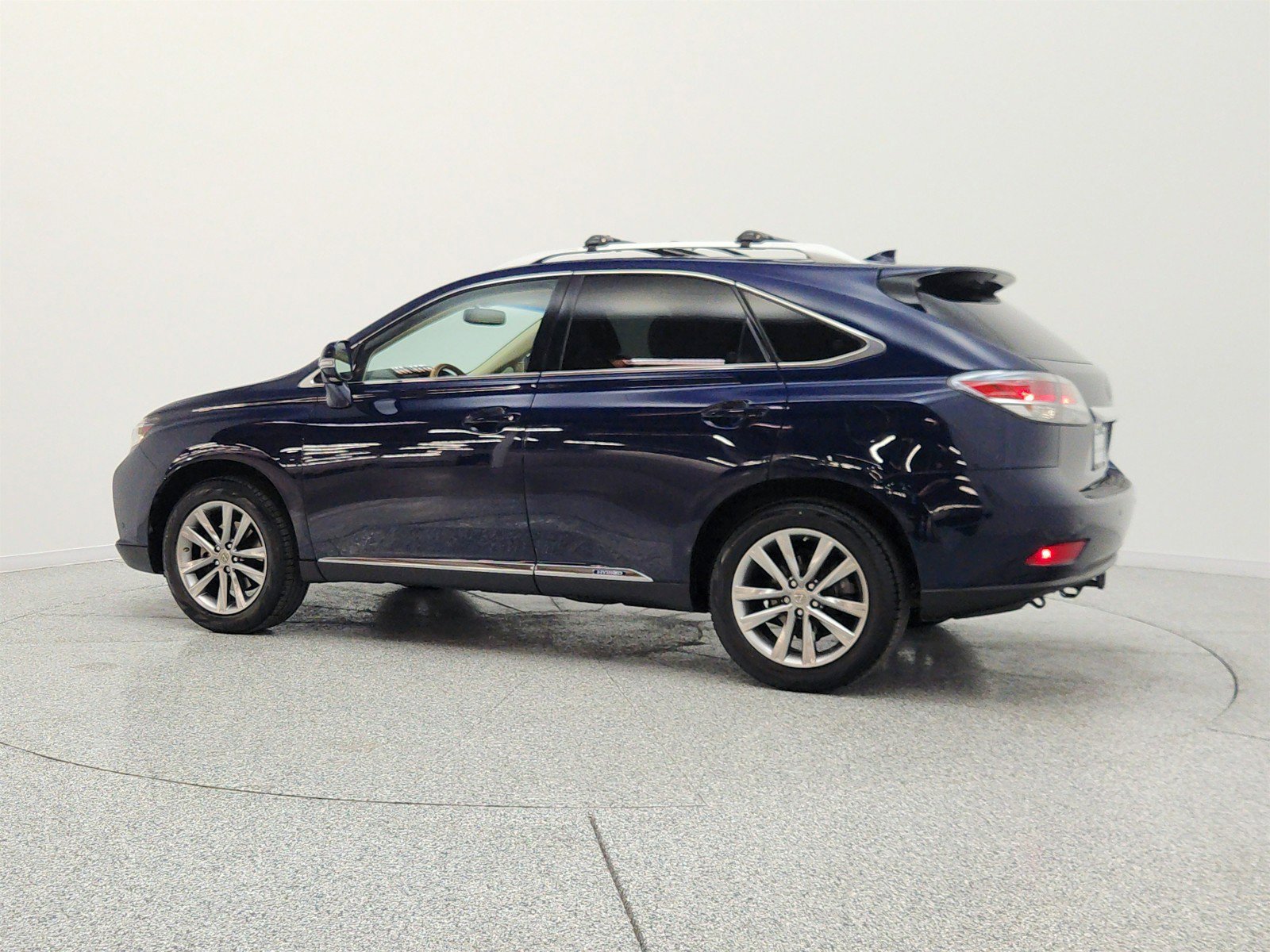 Used 2015 Lexus RX 450h AWD image 8