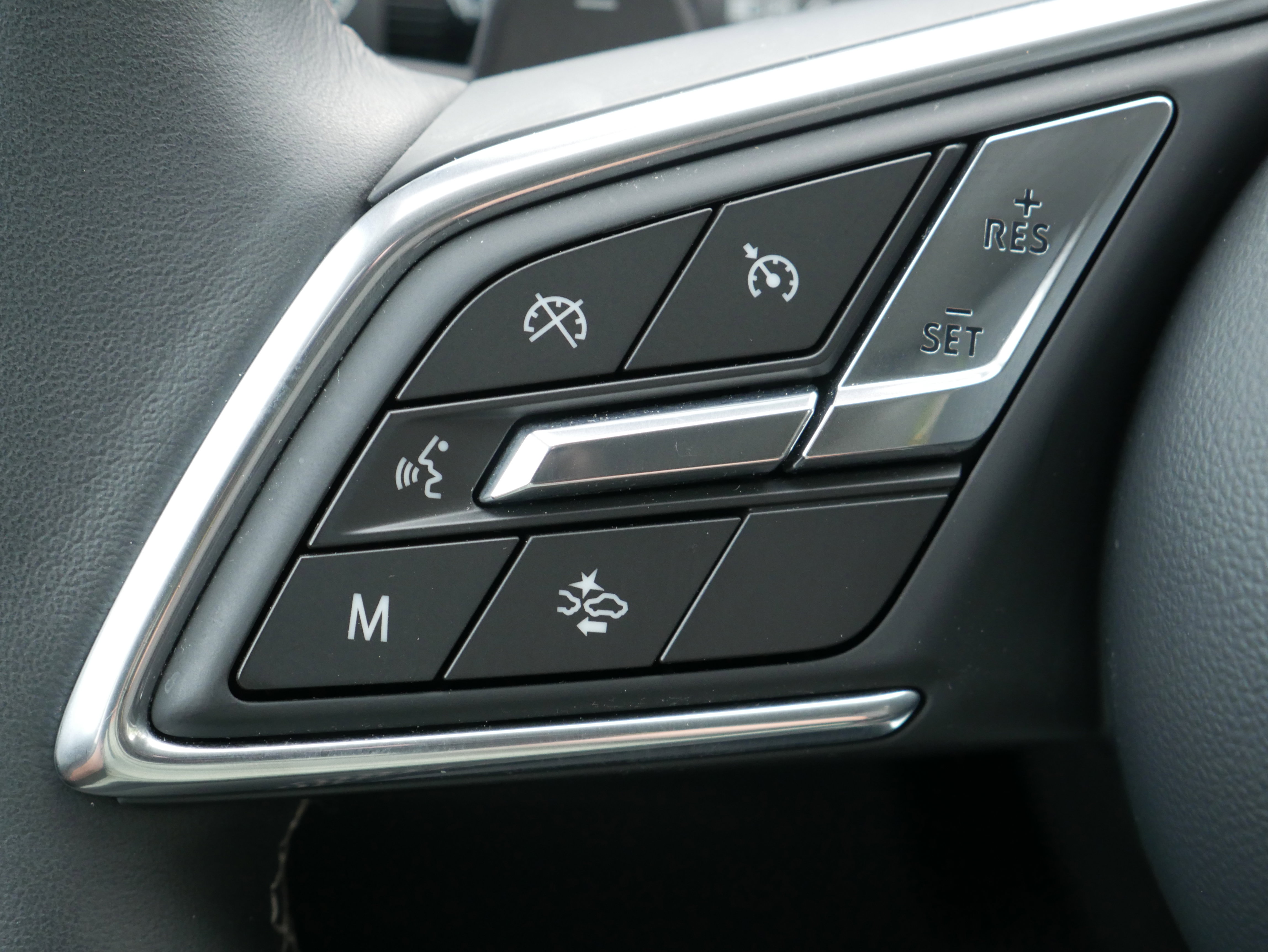 Certified 2024 Buick Envision Avenir image 23