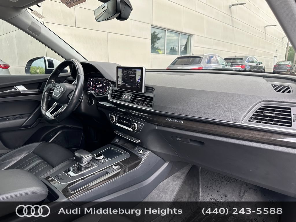 Used 2018 Audi Q5 2.0T Premium Plus w/ Premium Plus Package AWD/4WD image 18