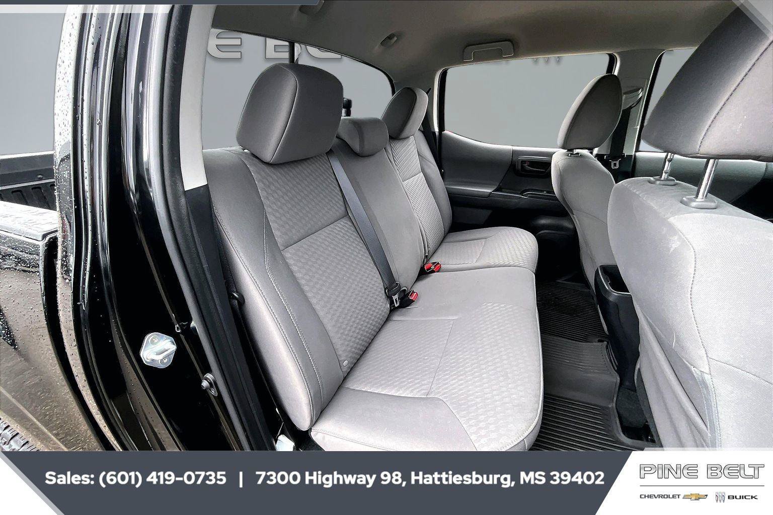 Used 2023 Toyota Tacoma SR AWD/4WD image 21