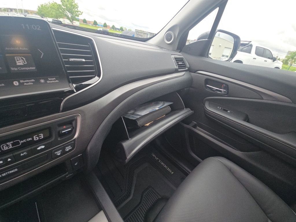 Certified 2025 Honda Ridgeline RTL image 23