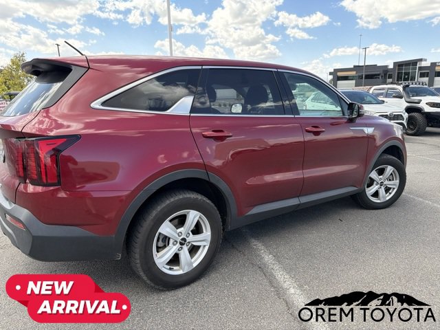 Used 2022 Kia Sorento LX AWD/4WD image 9