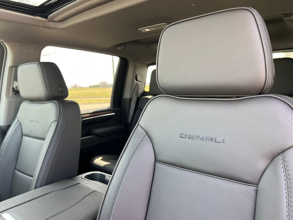 New 2026 GMC Sierra 2500 Denali w/ Denali Reserve Package AWD/4WD image 18
