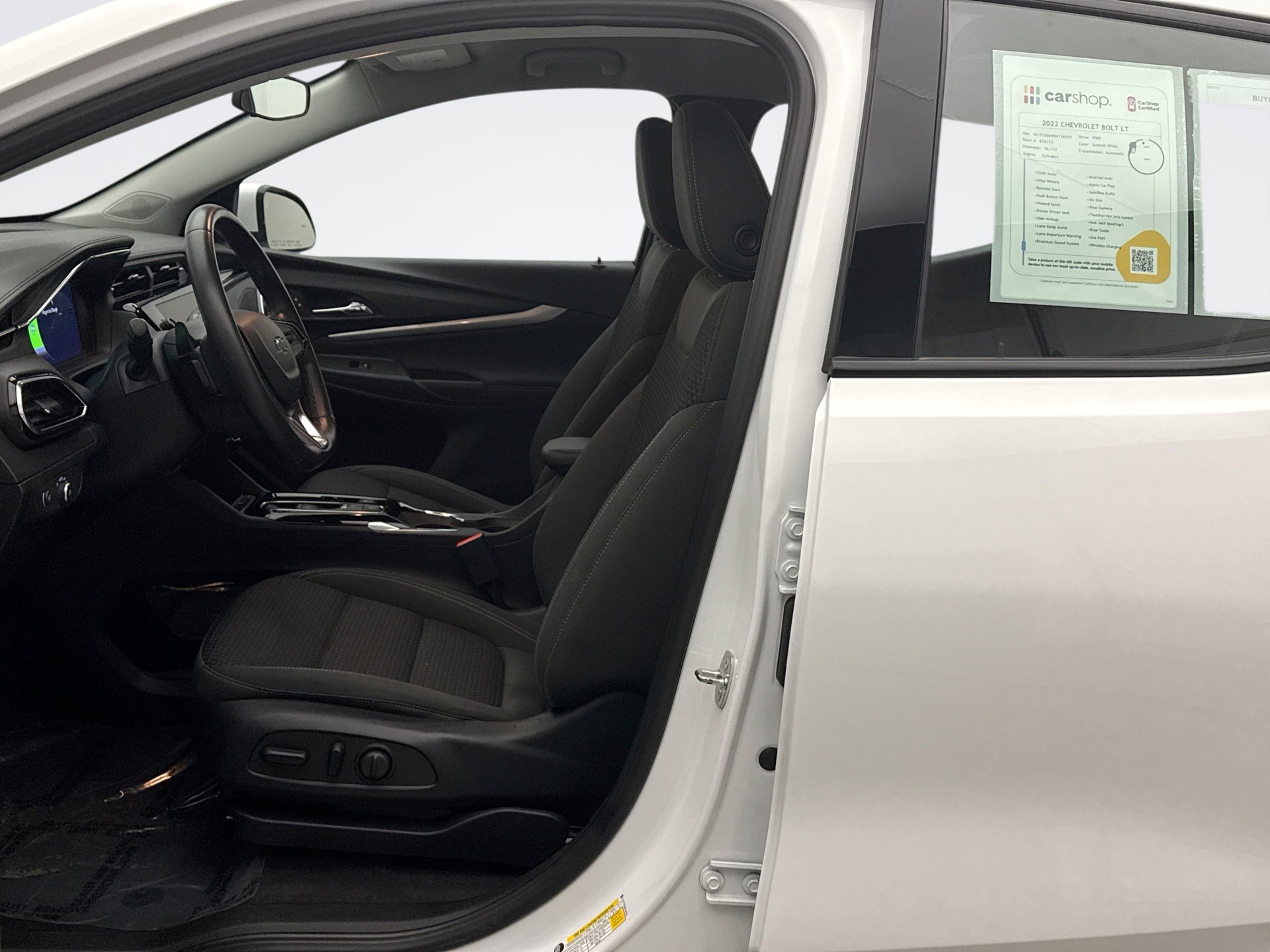 Used 2022 Chevrolet Bolt EUV LT w/ Comfort Package image 11