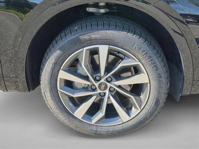 Certified 2023 Audi Q5 2.0T Premium Plus w/ Premium Plus Package AWD/4WD image 23