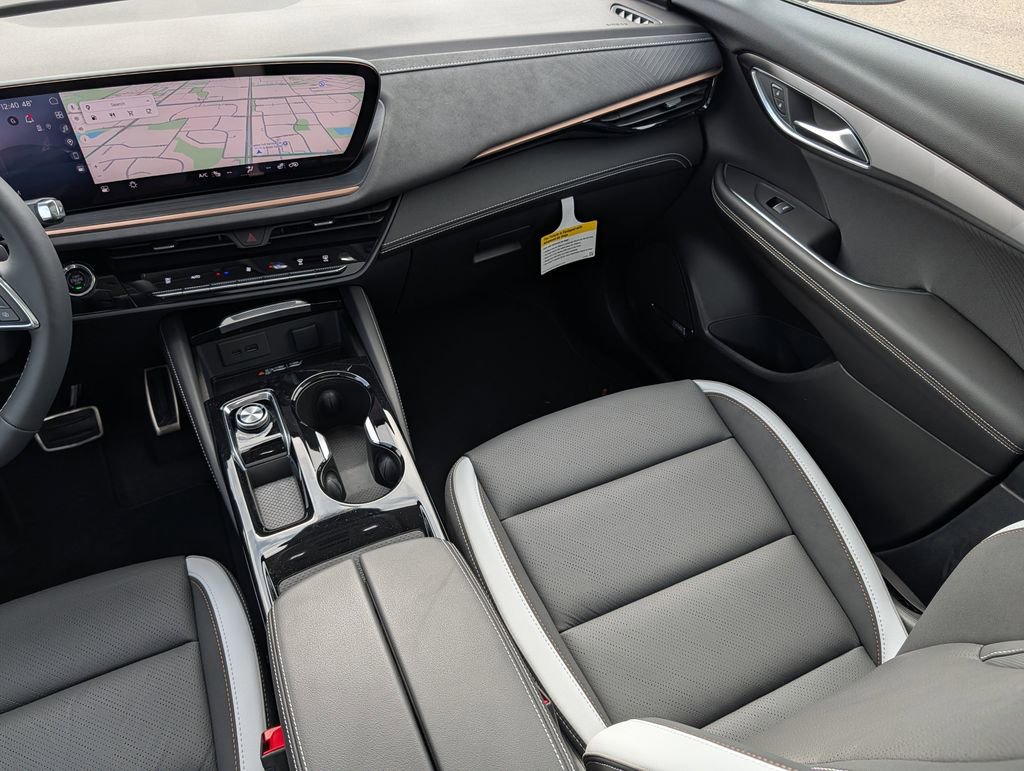 New 2025 Buick Envision Sport Touring image 29