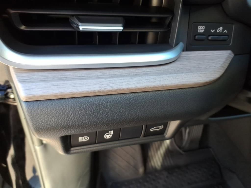 New 2026 Toyota Grand Highlander Limited image 10