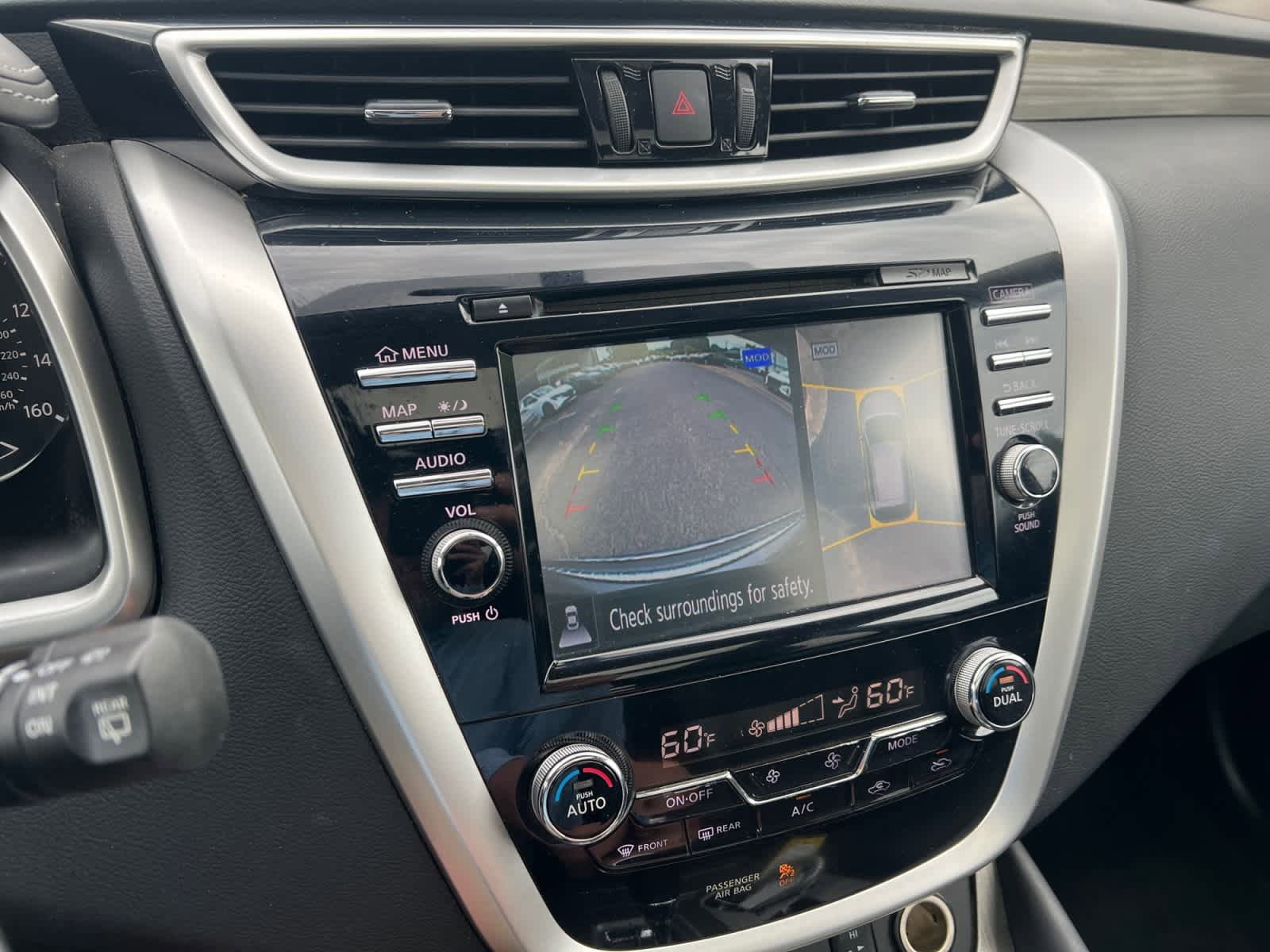 Used 2015 Nissan Murano SL w/ SL Technology Package FWD image 21