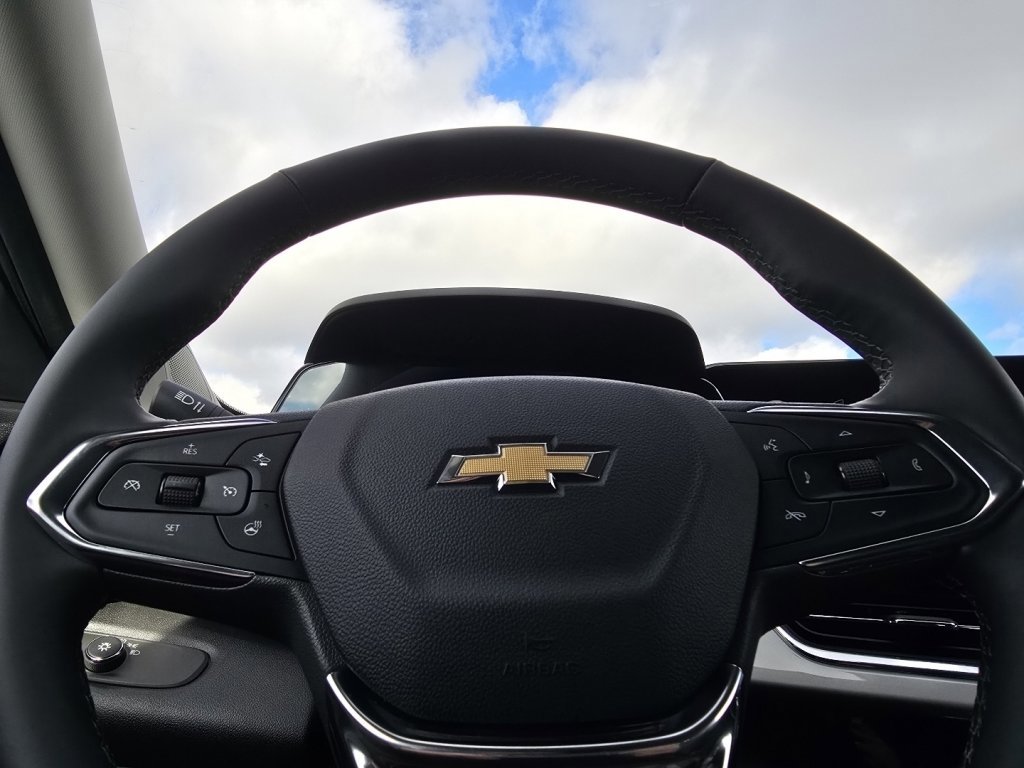 New 2026 Chevrolet Trax LT w/ LT Convenience Package image 16