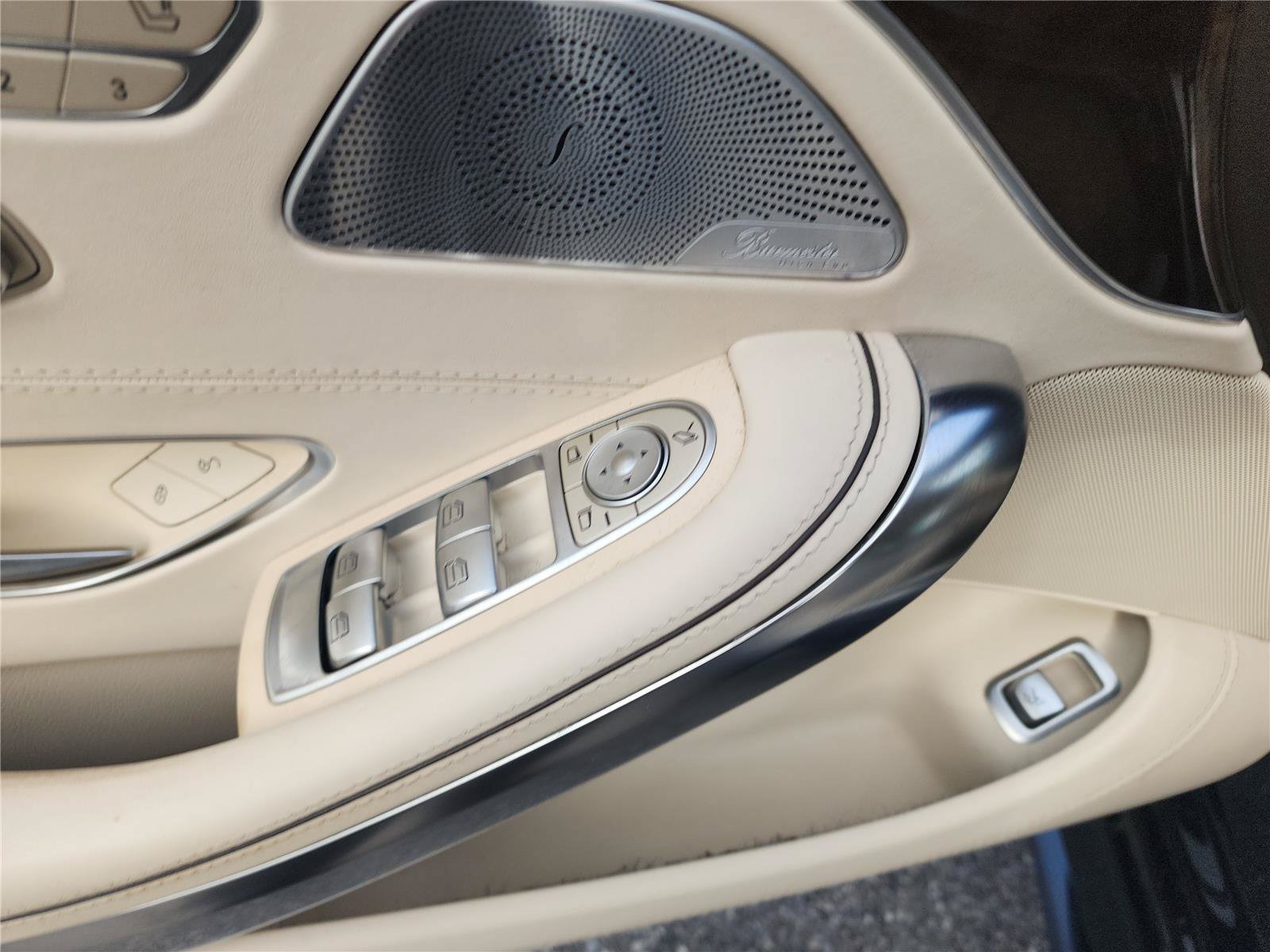 Used 2016 Mercedes-Benz S 550 4MATIC Coupe image 12
