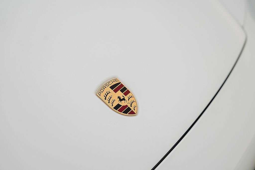 Used 2024 Porsche 911 Targa 4 w/ Premium Package image 15