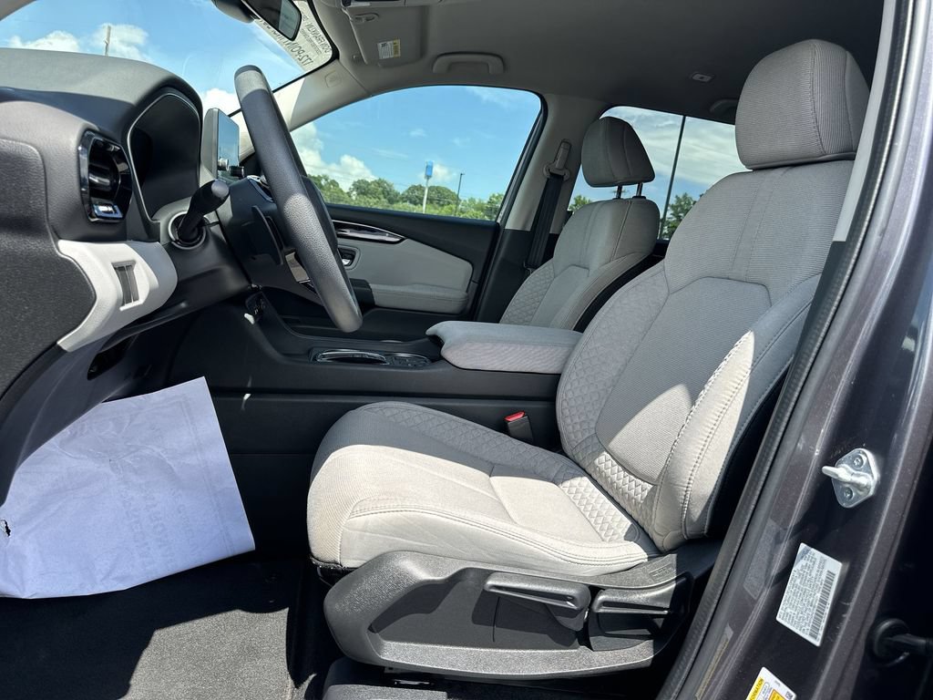 Used 2023 Honda Pilot LX image 17