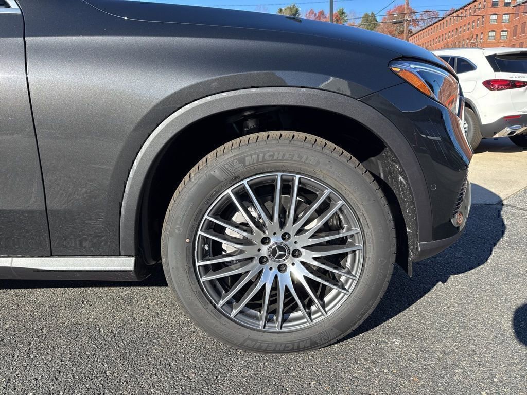 Certified 2026 Mercedes-Benz GLC 300 4MATIC image 10